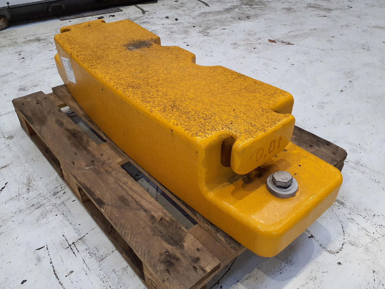 Liebherr LTM 1150-5.3 counterweight 0.8T - Counterweight for Mobile crane: picture 2 Liebherr LTM 1150-5.3 counterweight 0.8T - Counterweight for Mobile crane: picture 2