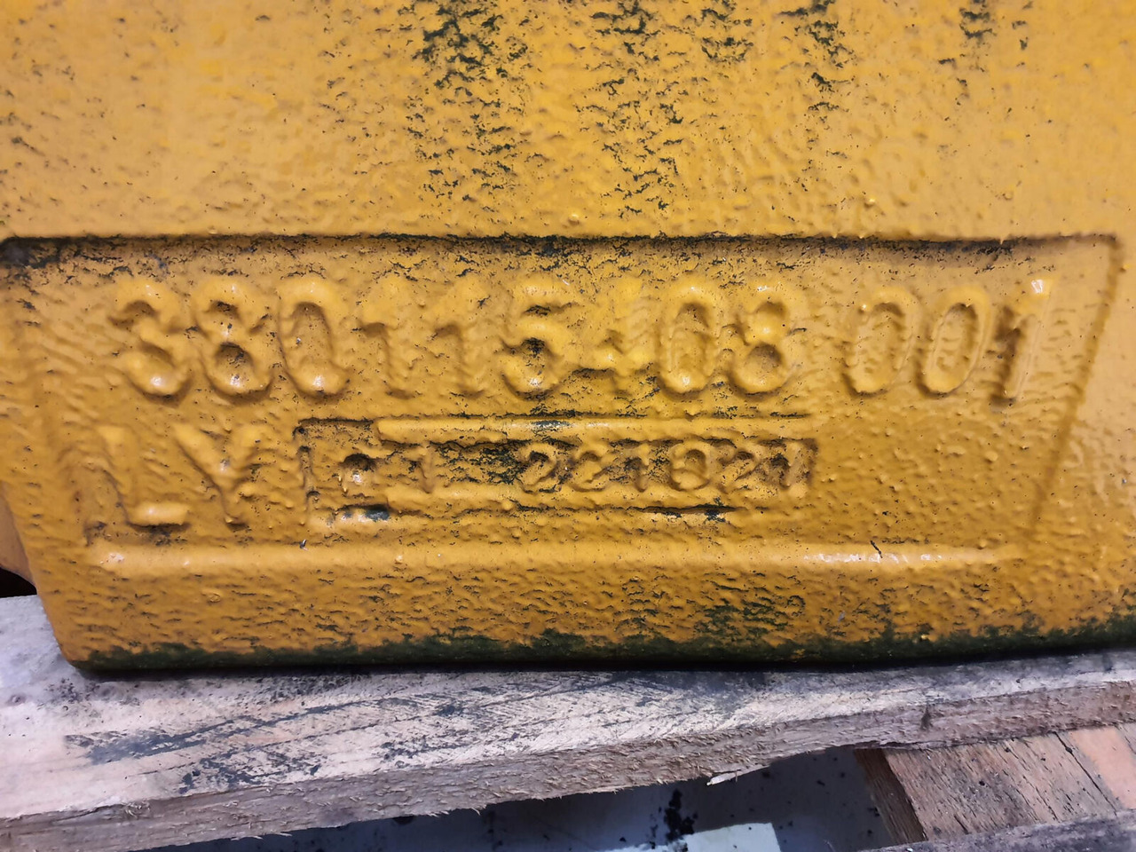 Liebherr LTM 1150-5.3 counterweight 0.8T - Counterweight for Mobile crane: picture 5 Liebherr LTM 1150-5.3 counterweight 0.8T - Counterweight for Mobile crane: picture 5