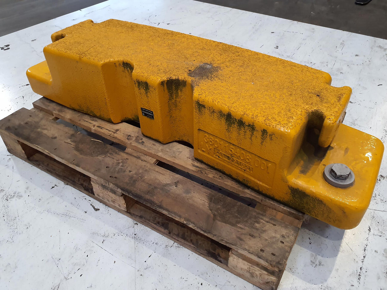 Liebherr LTM 1150-5.3 counterweight 0.8T - Counterweight for Mobile crane: picture 4 Liebherr LTM 1150-5.3 counterweight 0.8T - Counterweight for Mobile crane: picture 4