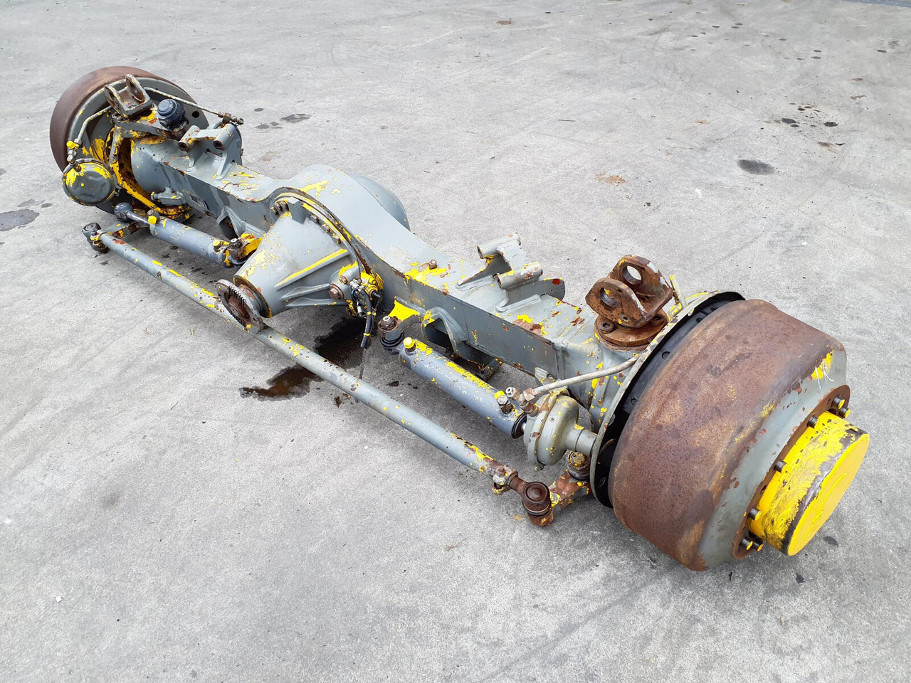 Liebherr LTM 1160-2 axle 1 - Axle and parts for Mobile crane: picture 2 Liebherr LTM 1160-2 axle 1 - Axle and parts for Mobile crane: picture 2