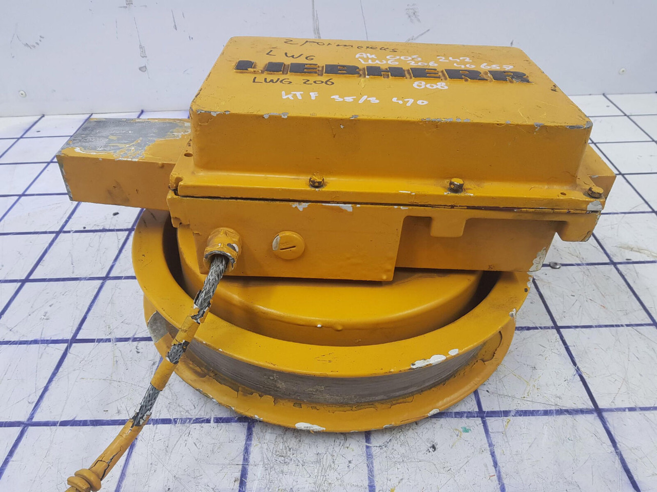 Liebherr lenght indicator LWG 206 - Body and exterior for Mobile crane: picture 2 Liebherr lenght indicator LWG 206 - Body and exterior for Mobile crane: picture 2