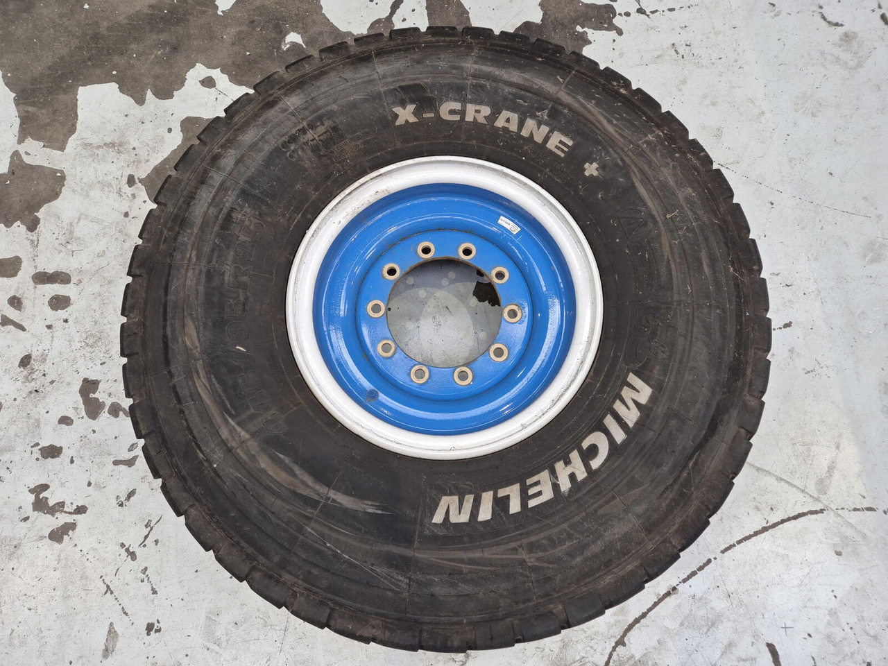 Michelin Wheel 445/95R25 10 12 1p - Wheel and tire package for Crane: picture 2 Michelin Wheel 445/95R25 10 12 1p - Wheel and tire package for Crane: picture 2