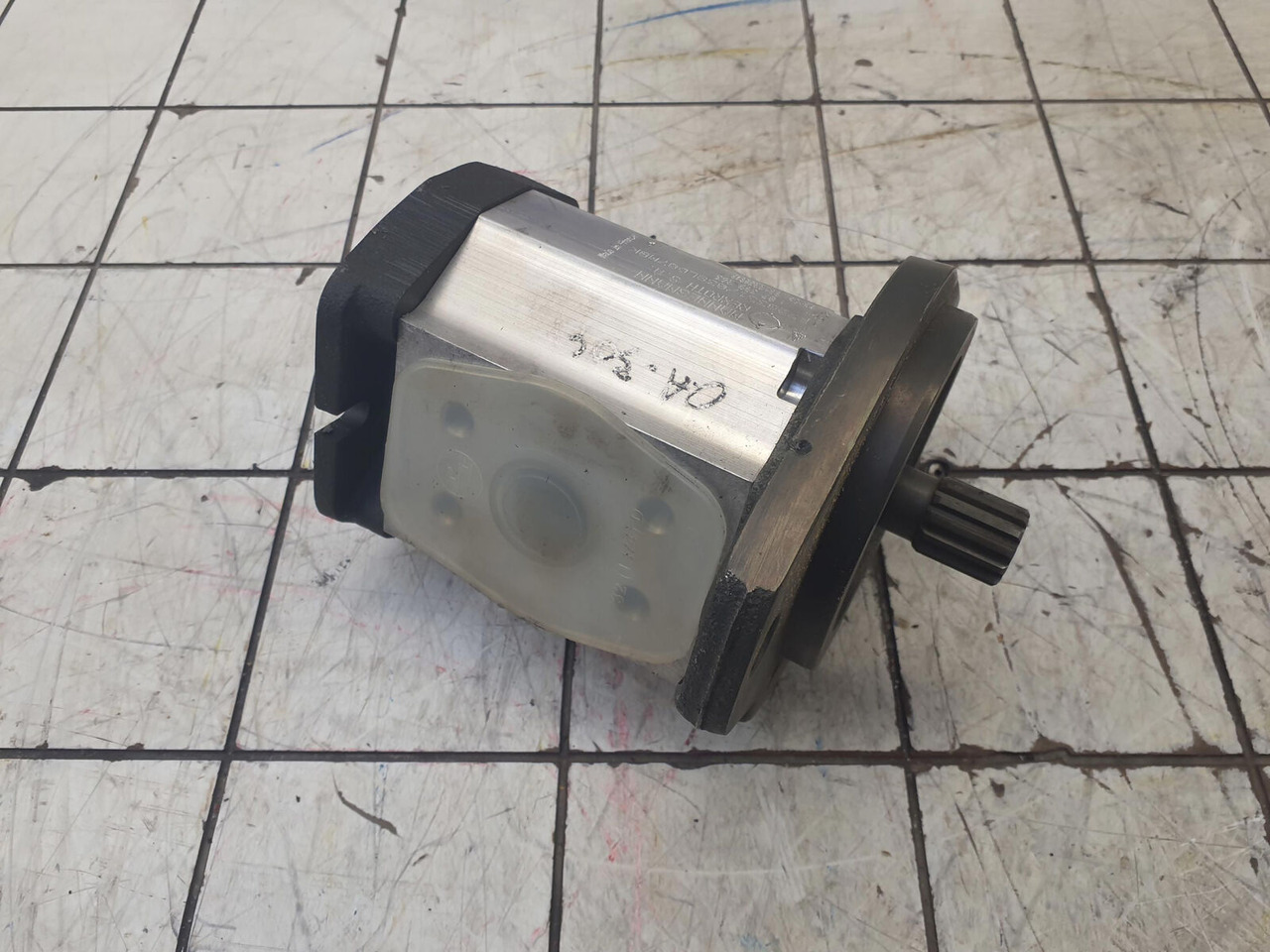 Rexroth Mannesmann Rexroth gear pump - Hydraulic pump for Crane: picture 4 Rexroth Mannesmann Rexroth gear pump - Hydraulic pump for Crane: picture 4