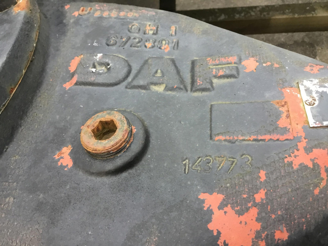 Spierings SK 477 axle 2 - Axle and parts for Mobile crane: picture 4 Spierings SK 477 axle 2 - Axle and parts for Mobile crane: picture 4