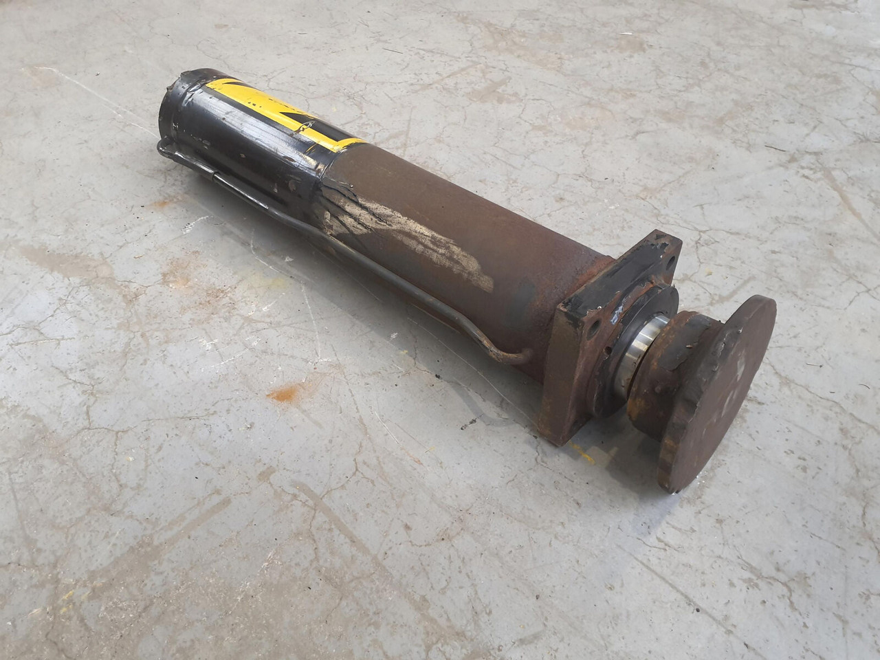 Spierings SK 598 Outrigger cylinder - Hydraulic cylinder for Crane: picture 1 Spierings SK 598 Outrigger cylinder - Hydraulic cylinder for Crane: picture 1