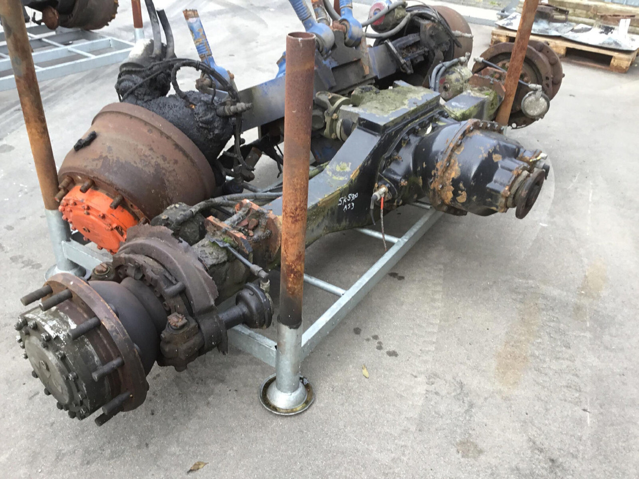 Spierings SK 598 axle 3 - Axle and parts for Mobile crane: picture 2 Spierings SK 598 axle 3 - Axle and parts for Mobile crane: picture 2