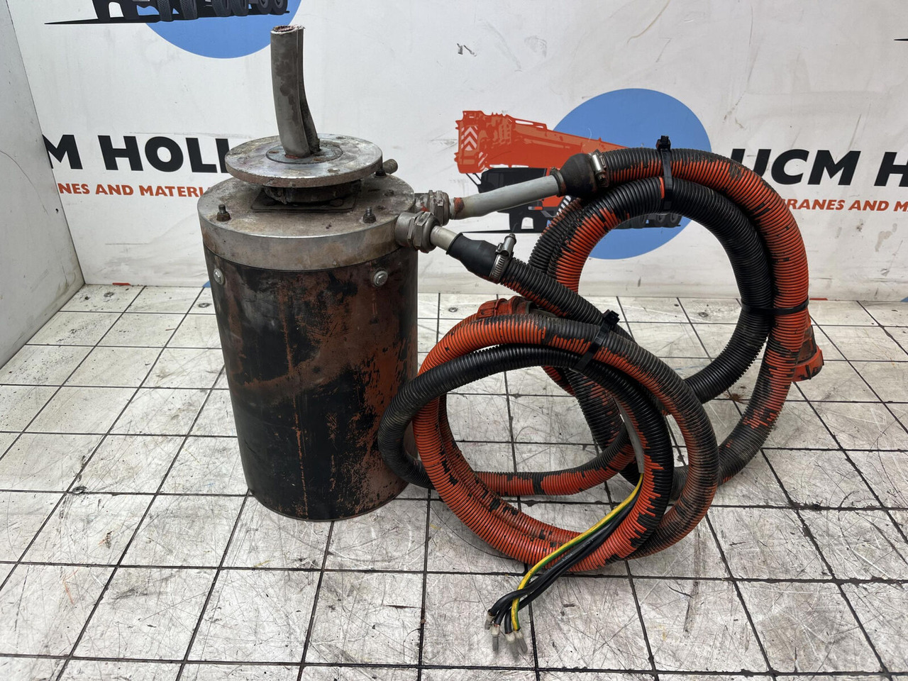 Terex AC 155 slip ring assy - Electrical system for Mobile crane: picture 1 Terex AC 155 slip ring assy - Electrical system for Mobile crane: picture 1