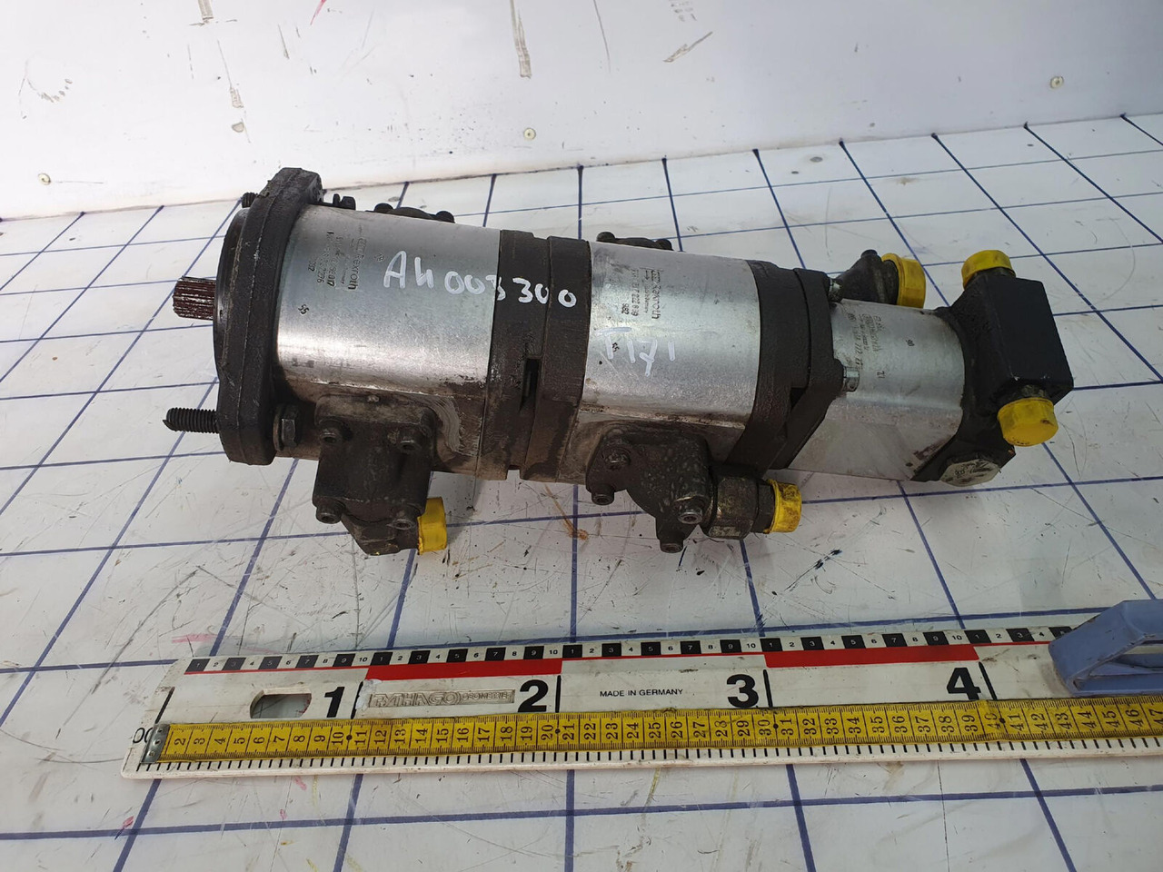 Terex AC 205 3 way gear pump - Hydraulic pump for Mobile crane: picture 1 Terex AC 205 3 way gear pump - Hydraulic pump for Mobile crane: picture 1
