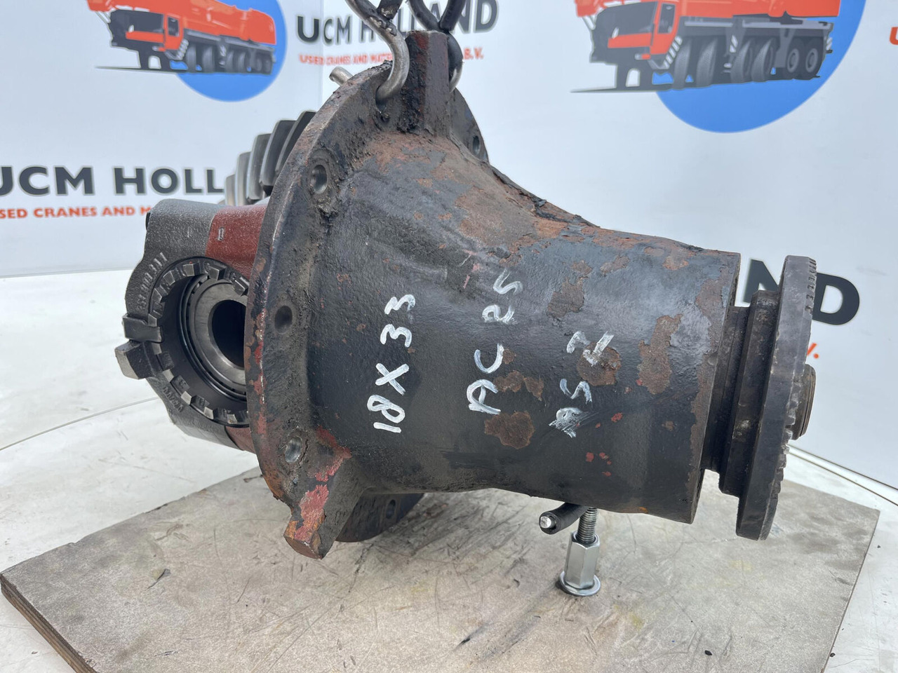 Terex AC 25 End differential 18x33 axle 2 - Differential gear for Mobile crane: picture 3 Terex AC 25 End differential 18x33 axle 2 - Differential gear for Mobile crane: picture 3
