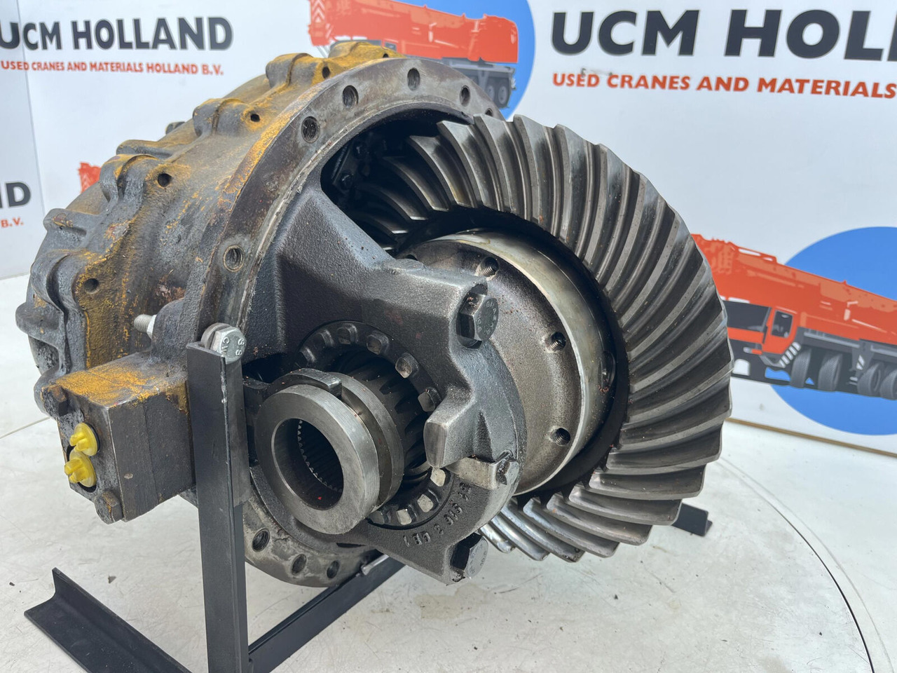 Terex AC 265 drive through diff 14x34 axle 2 - Differential gear for Mobile crane: picture 1 Terex AC 265 drive through diff 14x34 axle 2 - Differential gear for Mobile crane: picture 1