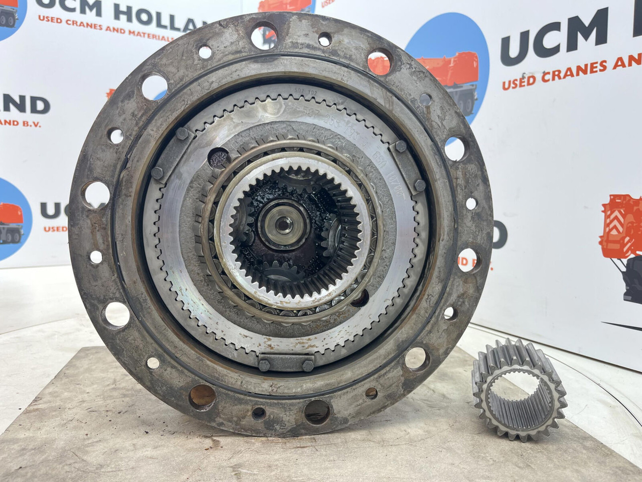 Terex AC 35 planetary gear 22-25-74-40-4pl-H137-46 - Final drive for Mobile crane: picture 5 Terex AC 35 planetary gear 22-25-74-40-4pl-H137-46 - Final drive for Mobile crane: picture 5