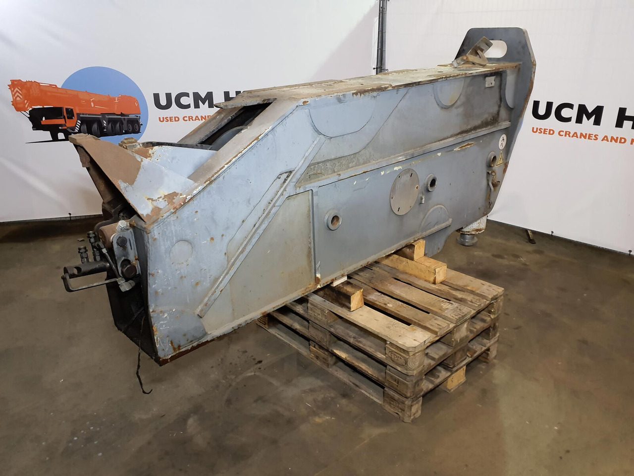 Terex AC 350-1 outrigger beam complete rear - Suspension for Mobile crane: picture 4 Terex AC 350-1 outrigger beam complete rear - Suspension for Mobile crane: picture 4