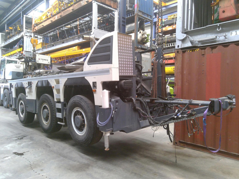 All terrain crane Terex Challenger 3160: picture 1