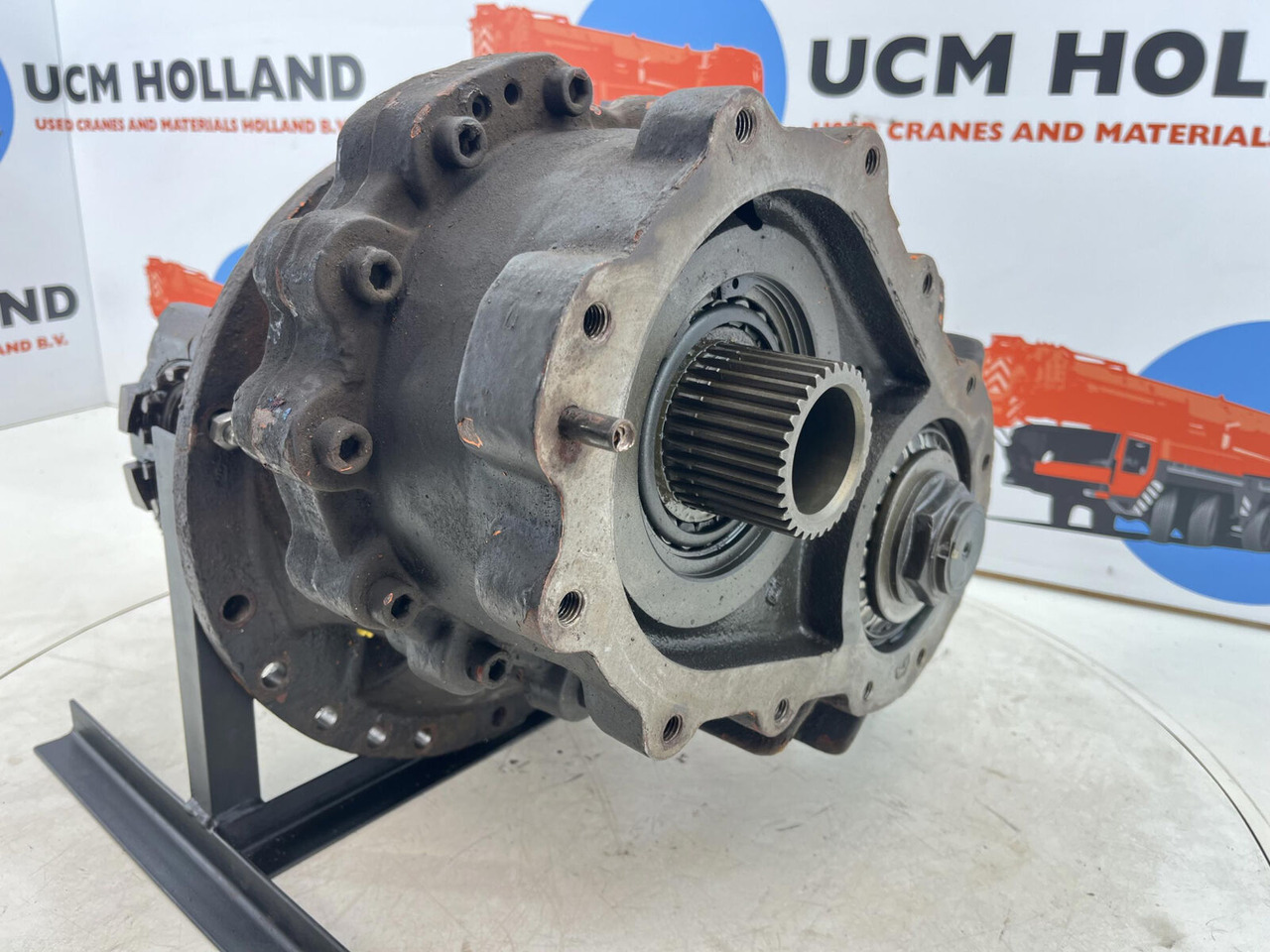 Terex HC 340 drive through differential 13x35 axle 5 - Differential gear for Mobile crane: picture 3 Terex HC 340 drive through differential 13x35 axle 5 - Differential gear for Mobile crane: picture 3