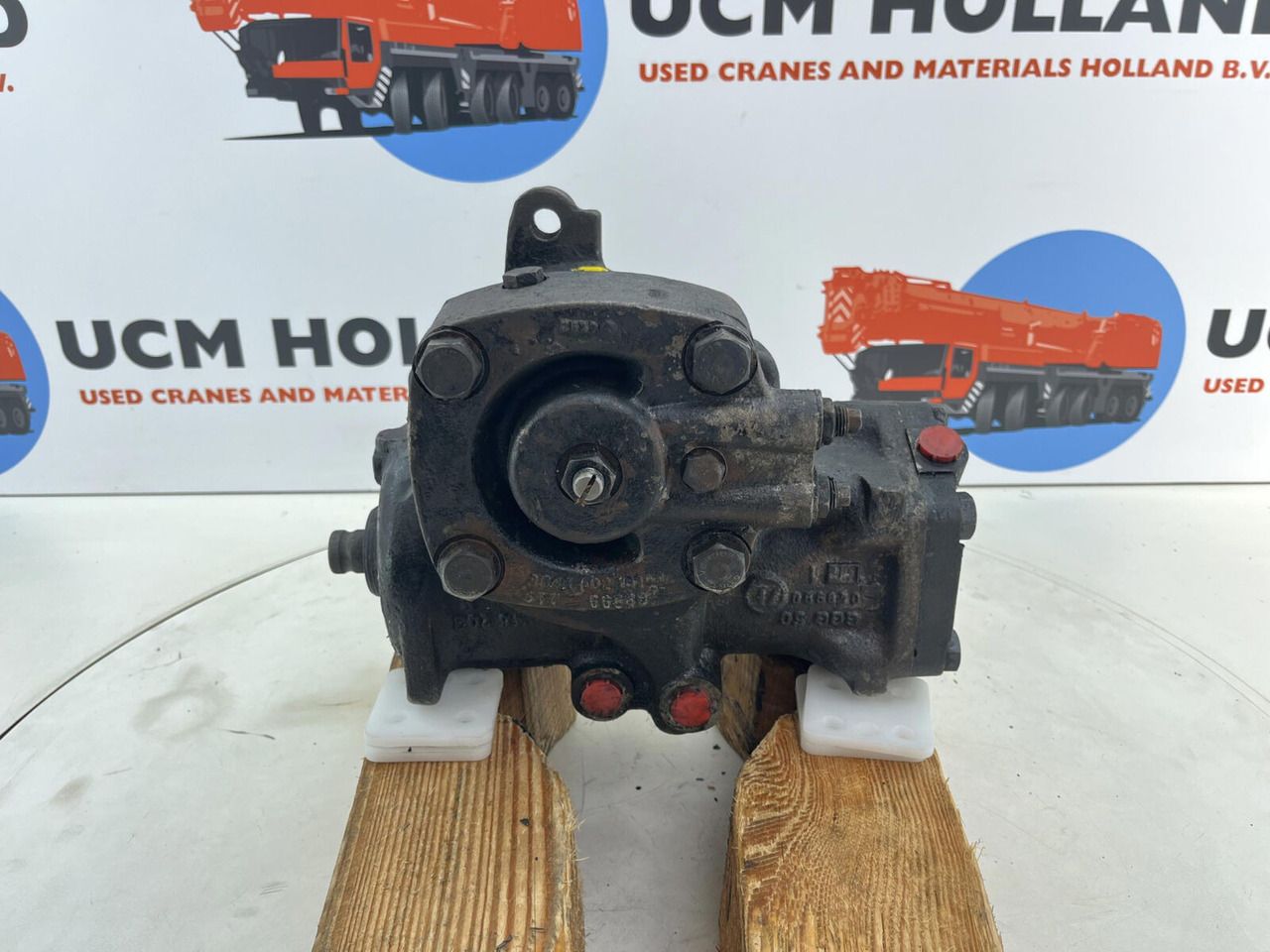 Terex PPM 480 ATT steering box L 3038908 - Steering gear for Crane: picture 3 Terex PPM 480 ATT steering box L 3038908 - Steering gear for Crane: picture 3