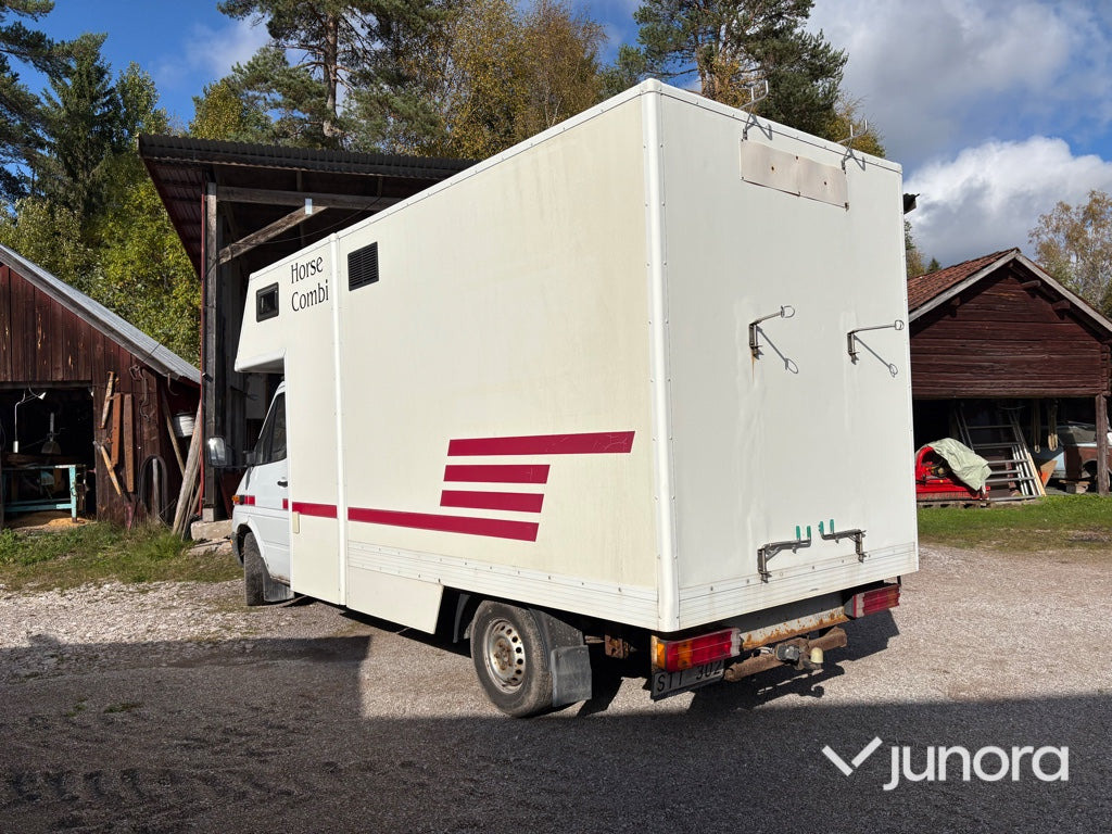 Hästtransport - Mercedes-Benz, 316 CDI - Horse truck: picture 3 Hästtransport - Mercedes-Benz, 316 CDI - Horse truck: picture 3
