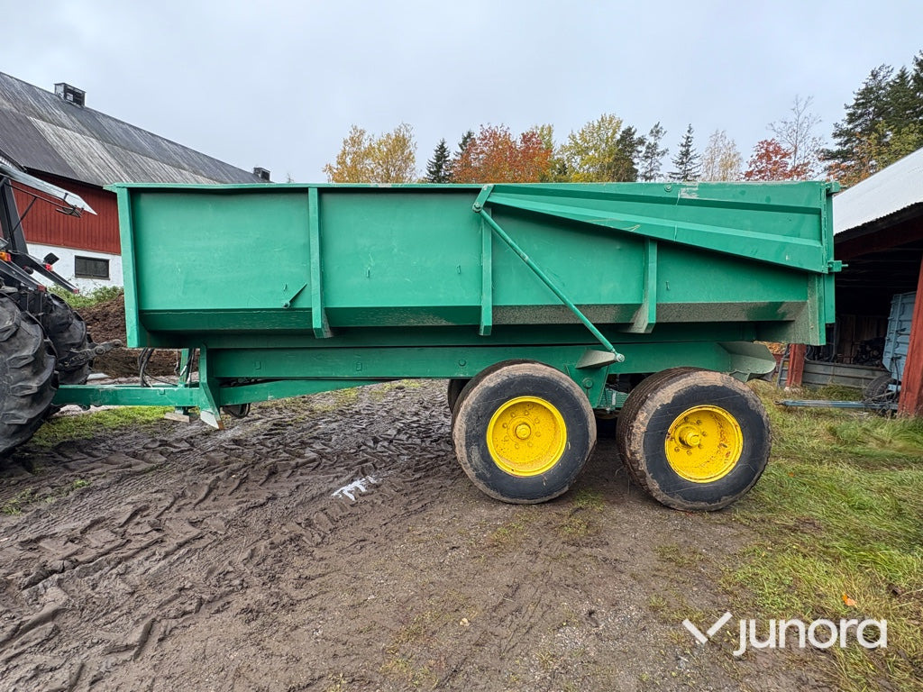 Lantbruksvagn - tipp - Farm tipping trailer/ Dumper: picture 2 Lantbruksvagn - tipp - Farm tipping trailer/ Dumper: picture 2
