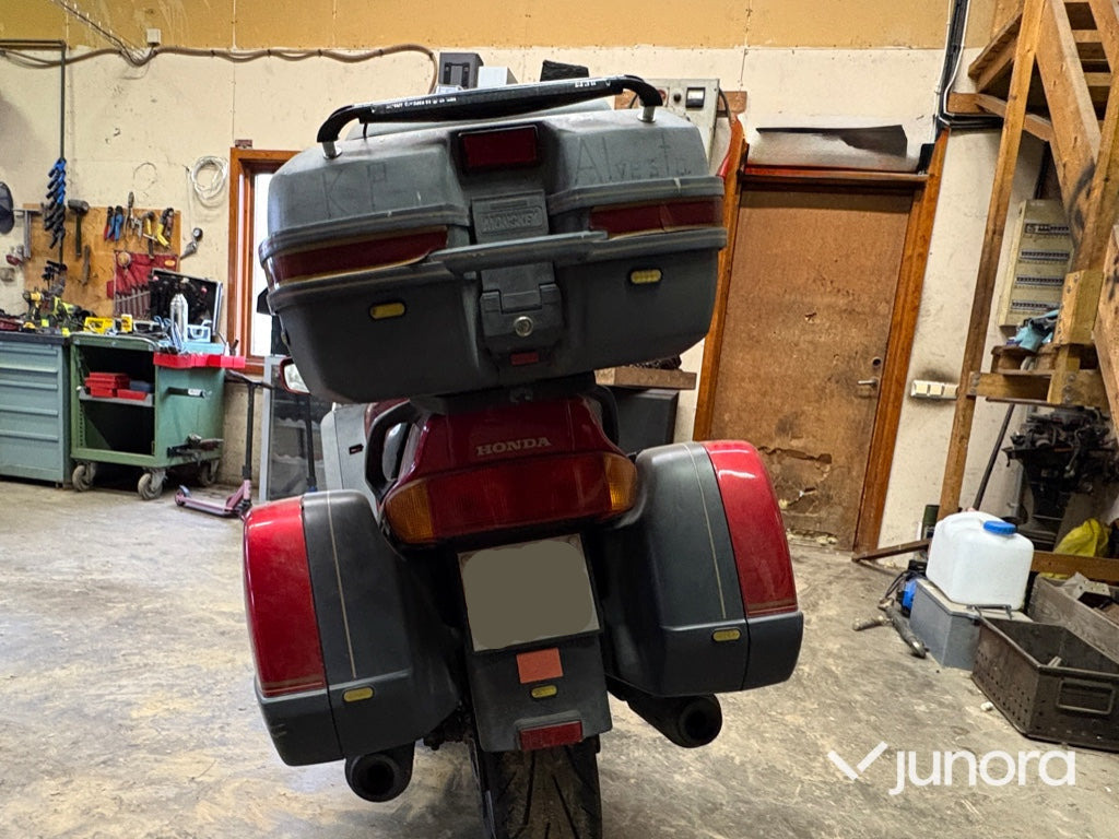 Motorcykel - Honda, ST1100 PAN EUROPEA - Motorcycle: picture 4 Motorcykel - Honda, ST1100 PAN EUROPEA - Motorcycle: picture 4