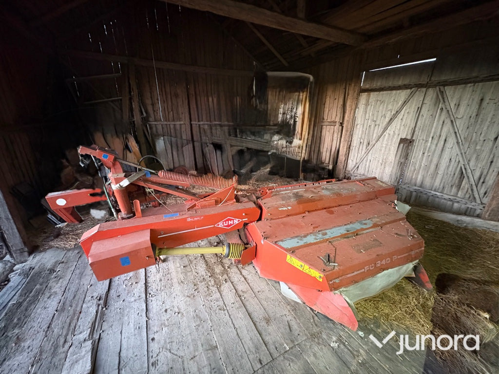 Slotterkross - Kuhn FC 240 P - Mower: picture 1 Slotterkross - Kuhn FC 240 P - Mower: picture 1
