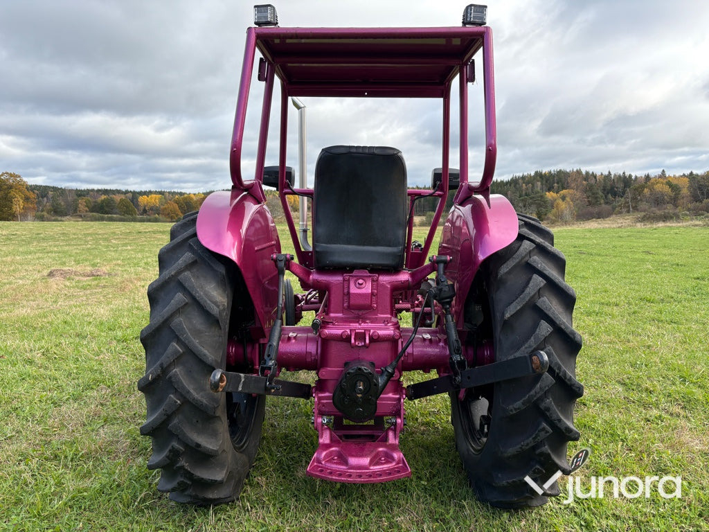 Farm tractor Traktor - Fordson Major 1955: picture 11
