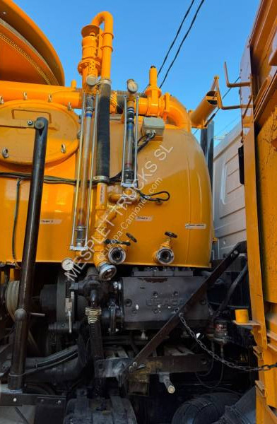 Mercedes Actros 2544 - Vacuum truck: picture 3 Mercedes Actros 2544 - Vacuum truck: picture 3