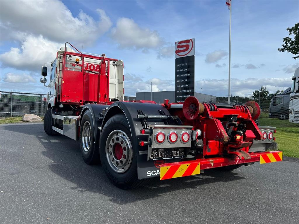DAF CF 530 6x2*4 FAN  - Hook lift truck: picture 2 DAF CF 530 6x2*4 FAN  - Hook lift truck: picture 2
