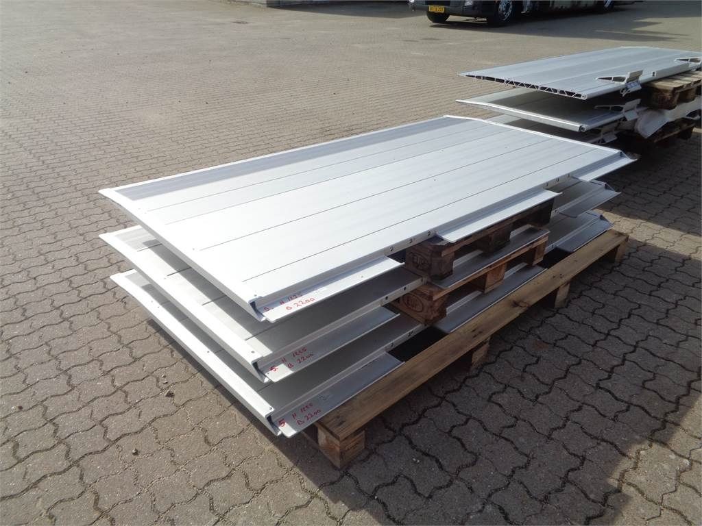 HMF Liftplader - Tail lift: picture 1 HMF Liftplader - Tail lift: picture 1