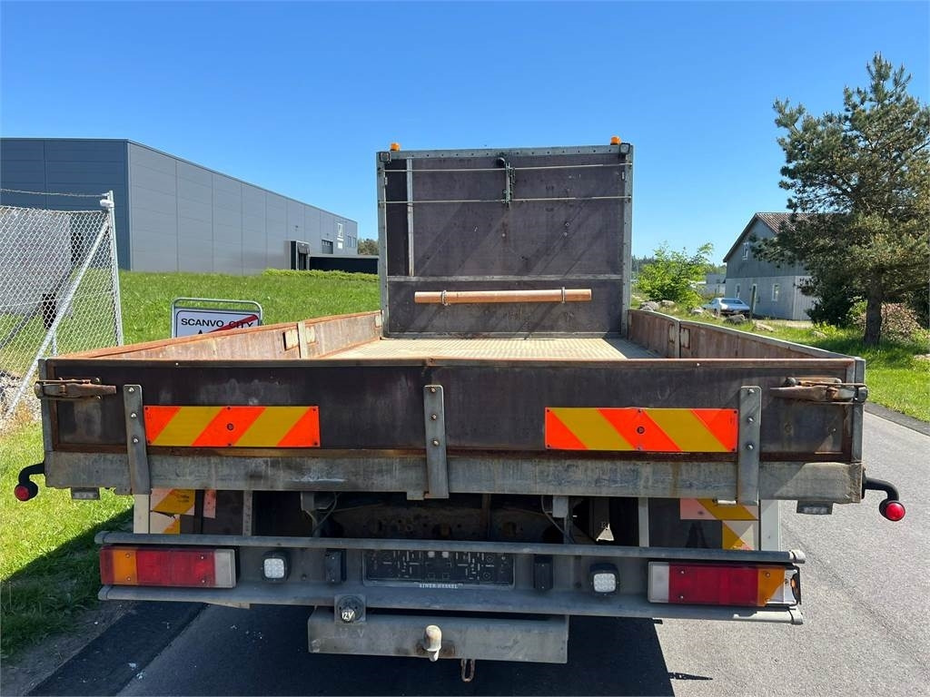 Iveco Eurocargo 120E24 FP - Dropside/ Flatbed truck: picture 4 Iveco Eurocargo 120E24 FP - Dropside/ Flatbed truck: picture 4