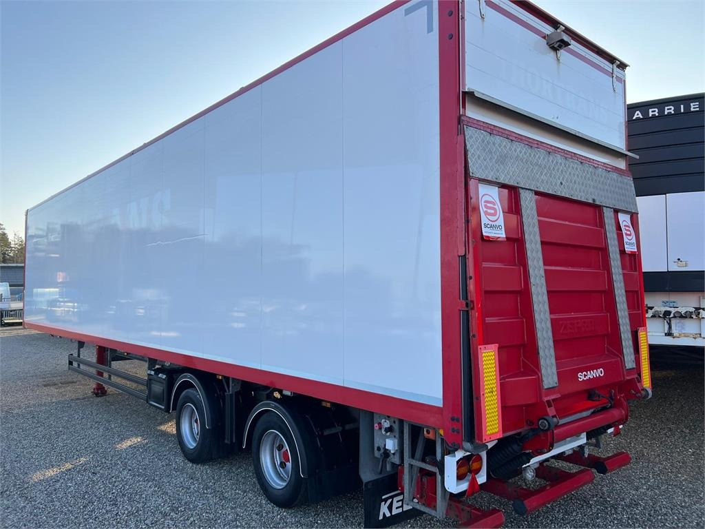 Kel-Berg 13,6 mtr. - 94m3 - 2500 kg lift - Closed box semi-trailer: picture 1 Kel-Berg 13,6 mtr. - 94m3 - 2500 kg lift - Closed box semi-trailer: picture 1