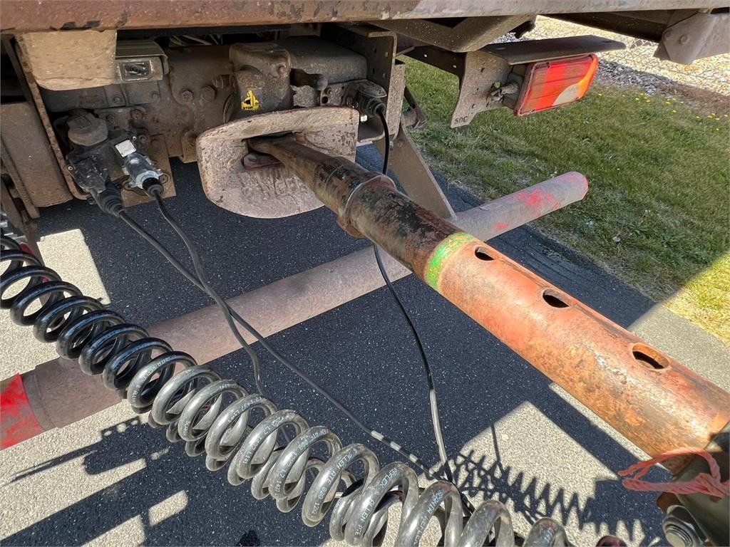 Kel-Berg 20 ton 7150 - 7450 mm containerlåse - Roll-off/ Skip trailer: picture 3 Kel-Berg 20 ton 7150 - 7450 mm containerlåse - Roll-off/ Skip trailer: picture 3