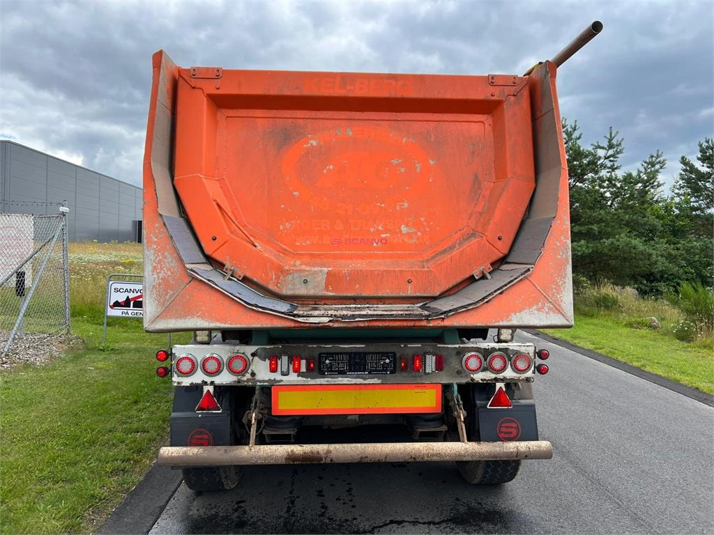 Kel-Berg 4 akslet - alu kasse + plastindlæg - Tipper semi-trailer: picture 3 Kel-Berg 4 akslet - alu kasse + plastindlæg - Tipper semi-trailer: picture 3