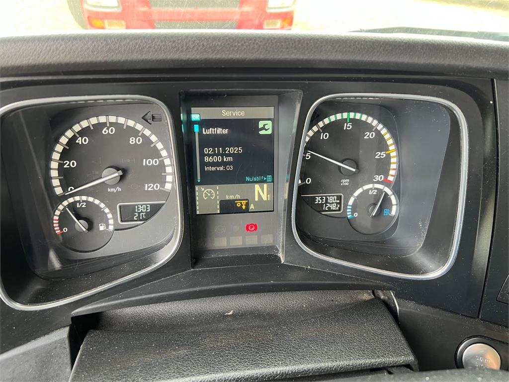 Mercedes-Benz Actros 2530 L 6x2*4 - Refrigerator truck: picture 2 Mercedes-Benz Actros 2530 L 6x2*4 - Refrigerator truck: picture 2