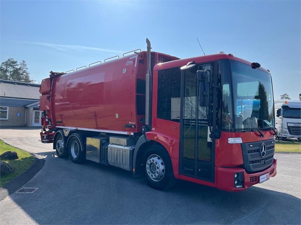Mercedes-Benz Econic 2630L ENA 4 kammer NTM - Garbage truck: picture 4 Mercedes-Benz Econic 2630L ENA 4 kammer NTM - Garbage truck: picture 4