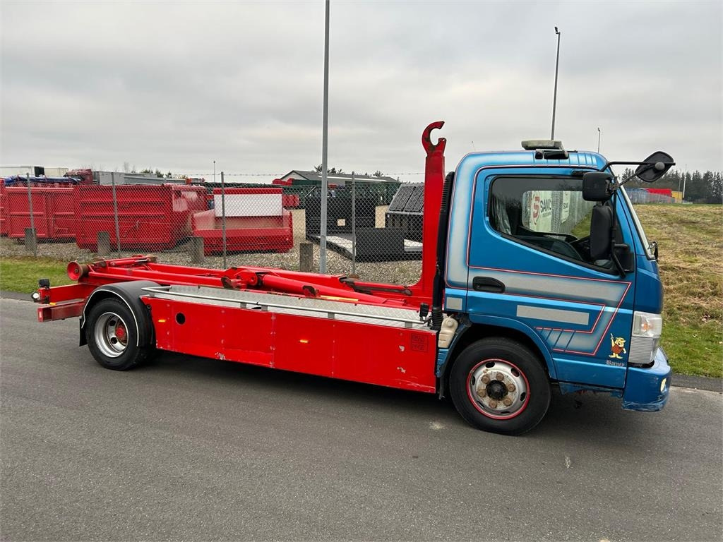 Mitsubishi Fuso CANTER 9C150 - Hook lift truck: picture 1 Mitsubishi Fuso CANTER 9C150 - Hook lift truck: picture 1
