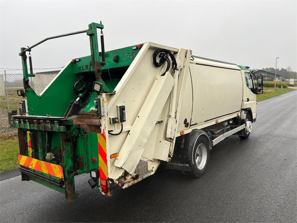 Mitsubishi Fuso CANTER 9C18 - Garbage truck: picture 2 Mitsubishi Fuso CANTER 9C18 - Garbage truck: picture 2