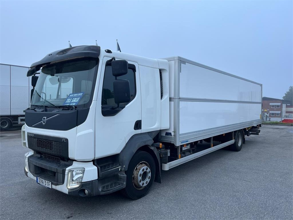 Volvo FL 250 16 ton - Box truck: picture 2 Volvo FL 250 16 ton - Box truck: picture 2