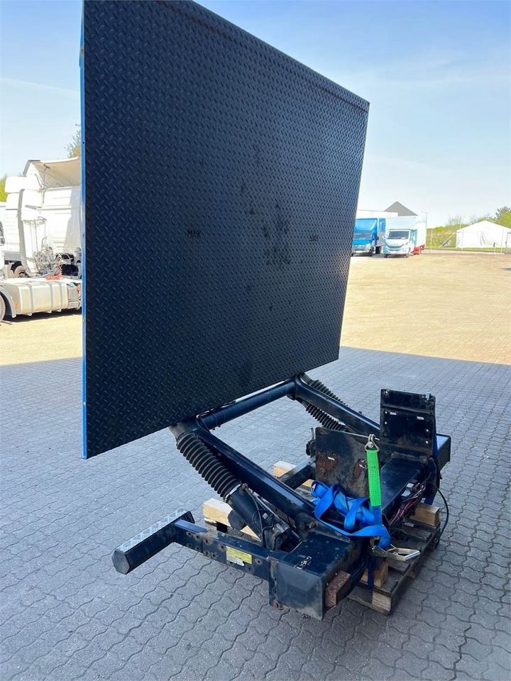 Zepro Z2500-150 MA lift - Tail lift: picture 4 Zepro Z2500-150 MA lift - Tail lift: picture 4