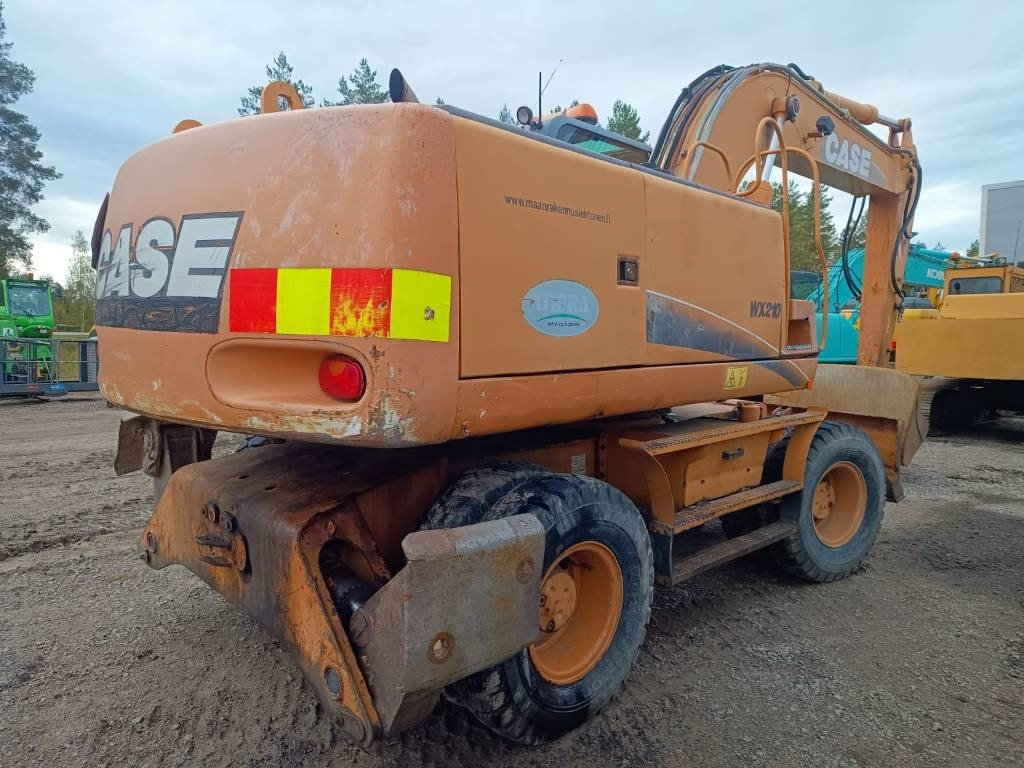 Case WX210 PYÖRITTÄJÄLLÄ - Wheel excavator: picture 4 Case WX210 PYÖRITTÄJÄLLÄ - Wheel excavator: picture 4