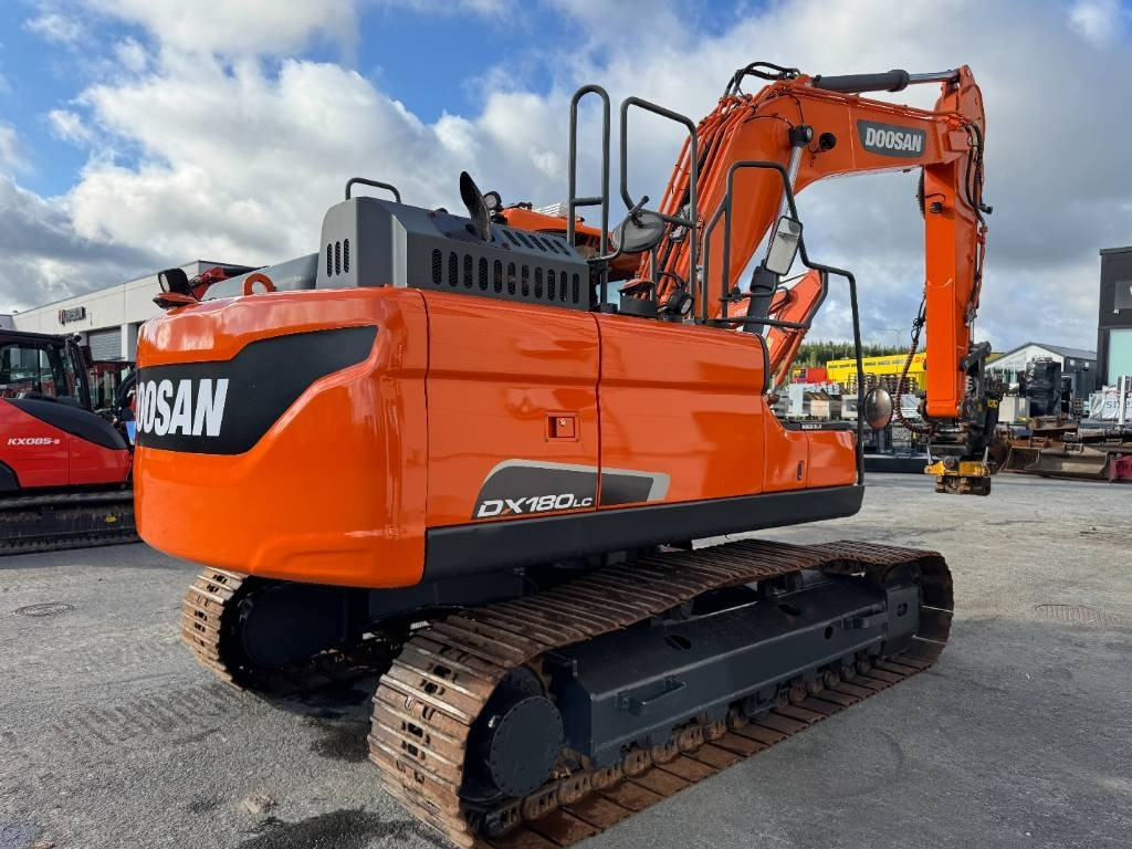 Doosan DX180LC-5 PYÖRITTÄJÄLLÄ - Crawler excavator: picture 5 Doosan DX180LC-5 PYÖRITTÄJÄLLÄ - Crawler excavator: picture 5