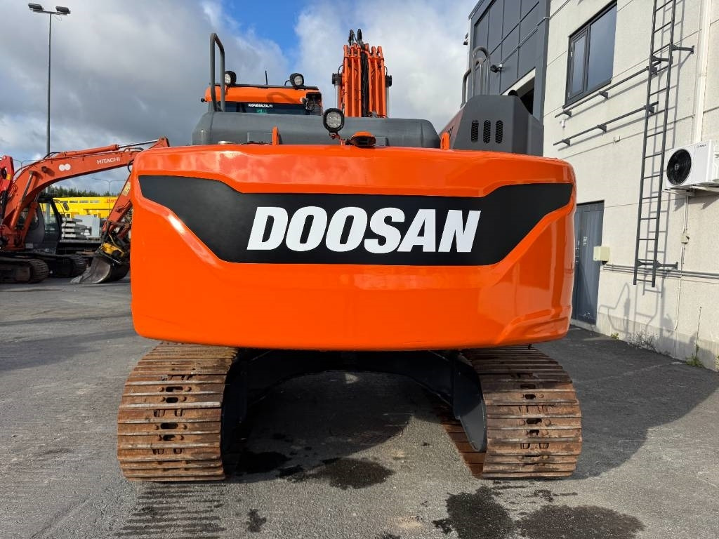 Doosan DX180LC-5 PYÖRITTÄJÄLLÄ - Crawler excavator: picture 4 Doosan DX180LC-5 PYÖRITTÄJÄLLÄ - Crawler excavator: picture 4