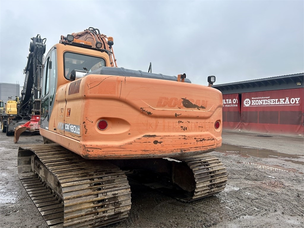 Doosan DX180LC PYÖRITTÄJÄLLÄ - Crawler excavator: picture 2 Doosan DX180LC PYÖRITTÄJÄLLÄ - Crawler excavator: picture 2