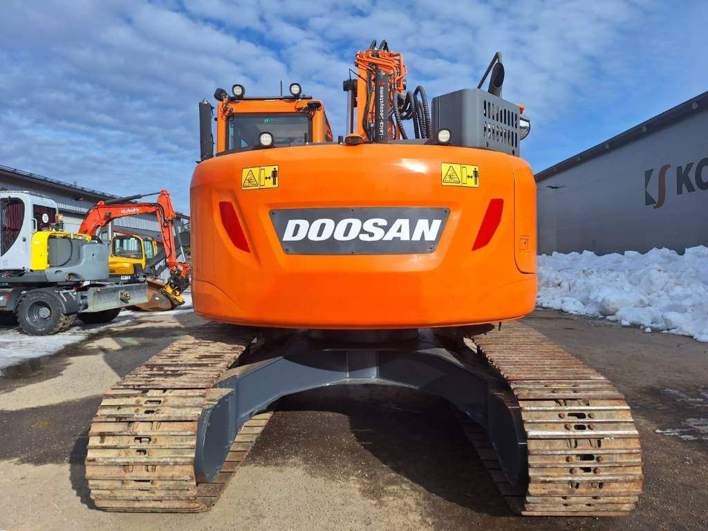 Doosan DX235LCR-5 PYÖRITTÄJÄ, 3D-LAITTEET - Crawler excavator: picture 3 Doosan DX235LCR-5 PYÖRITTÄJÄ, 3D-LAITTEET - Crawler excavator: picture 3