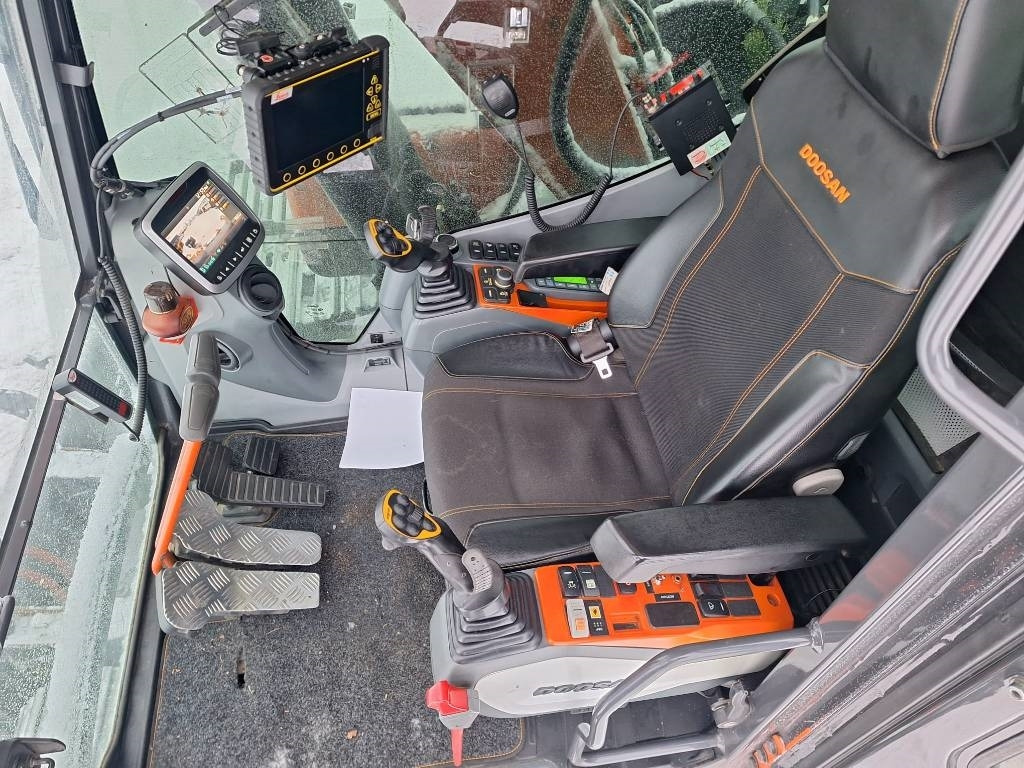 Crawler excavator Doosan MYYTY! SOLD! DX160LCH-5 METSÄMALLI: picture 10