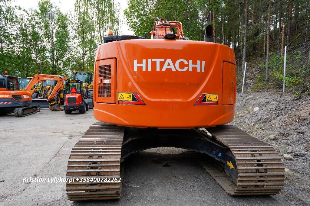 Hitachi ZX225USLC-7 STAGE V - Crawler excavator: picture 3 Hitachi ZX225USLC-7 STAGE V - Crawler excavator: picture 3