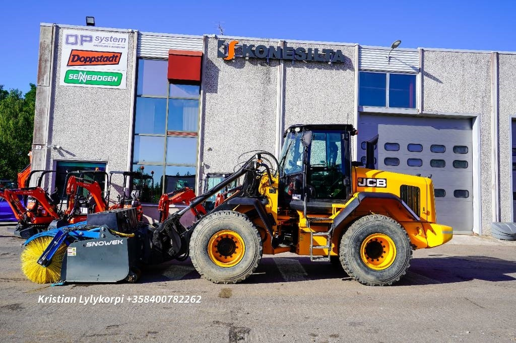 JCB 437HT - Wheel loader: picture 1 JCB 437HT - Wheel loader: picture 1