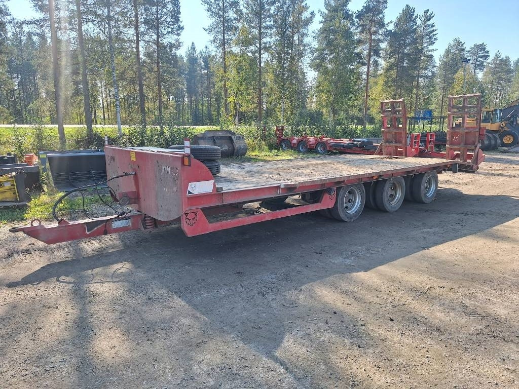 JPM TRAKTORILAVETTI 27tn 3-akselinen - Low loader trailer: picture 1 JPM TRAKTORILAVETTI 27tn 3-akselinen - Low loader trailer: picture 1