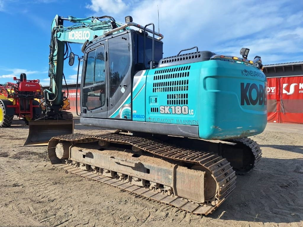 Kobelco SK180LC-10 PYÖRITTÄJÄLLÄ - Crawler excavator: picture 2 Kobelco SK180LC-10 PYÖRITTÄJÄLLÄ - Crawler excavator: picture 2