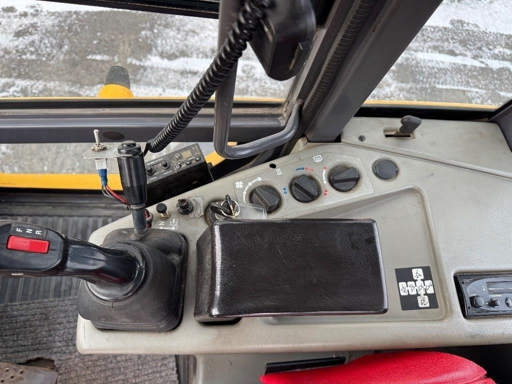 Wheel loader Komatsu WA75-3 30KM/H, 1-omistaja: picture 11