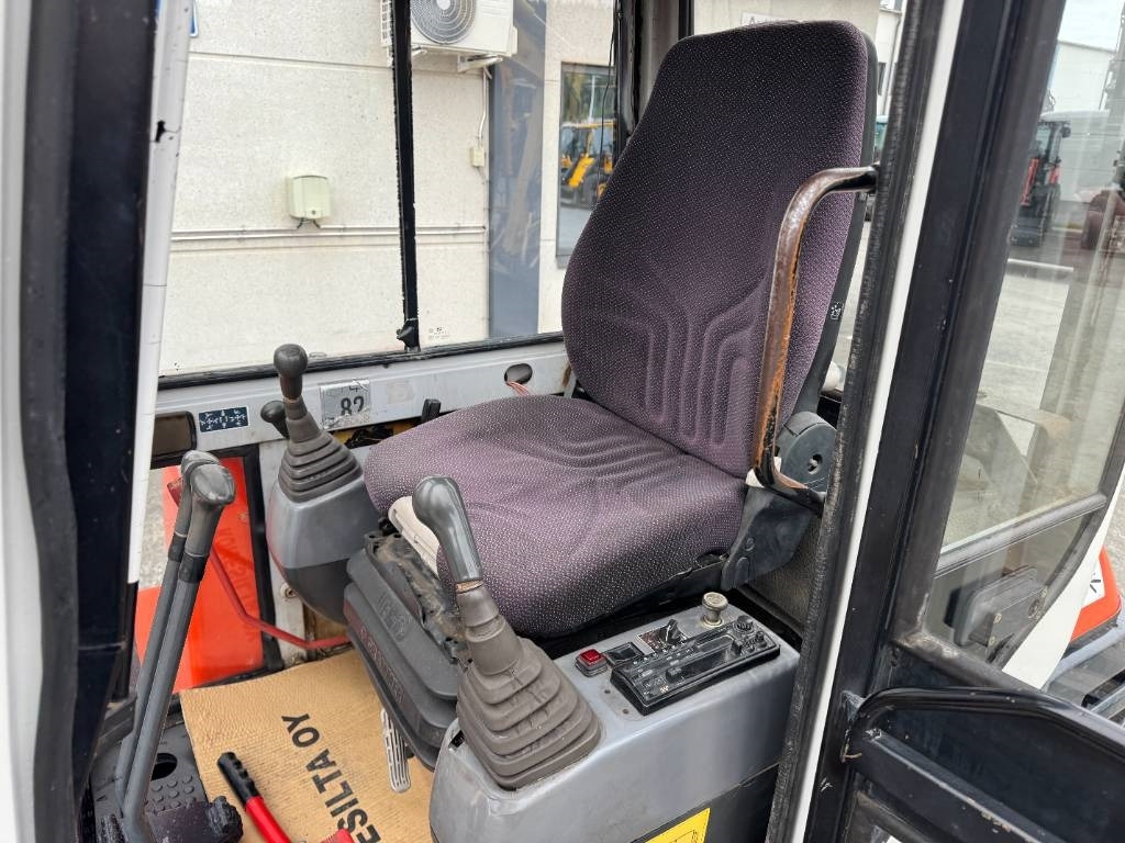Mini excavator Kubota KX 161-2: picture 10