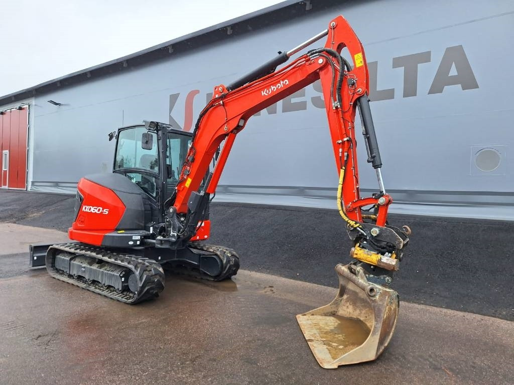 Kubota KX060-5 PYÖRITTÄJÄ, RASVARI YM. - Mini excavator: picture 5 Kubota KX060-5 PYÖRITTÄJÄ, RASVARI YM. - Mini excavator: picture 5